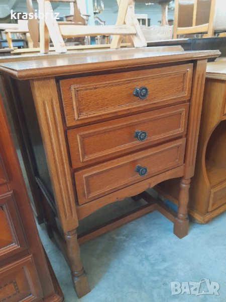 Масивно Шкафче с Чекмеджета внос от Германия , снимка 1