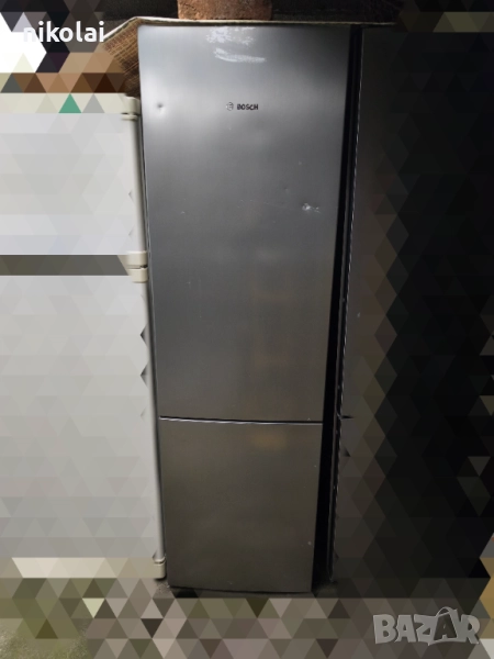 Хладилник с фризер Bosch, снимка 1