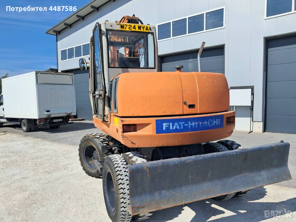 Употребяван ротационен колесен багер FIAT-HITACHI FH85 W, снимка 1
