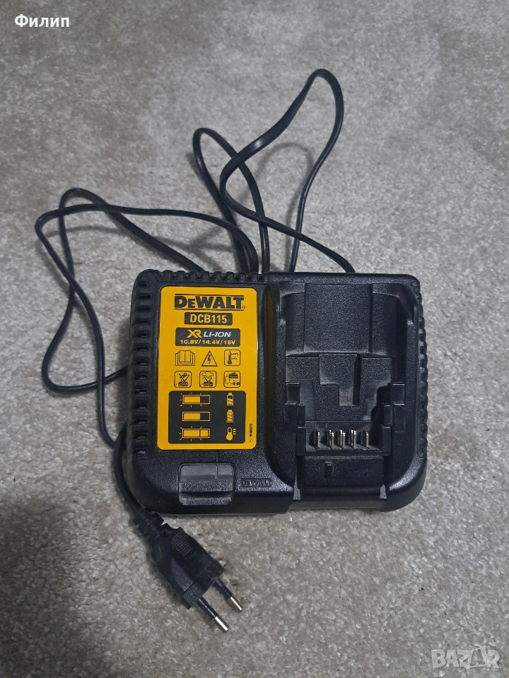 Зарядно DEWALT DCB115, снимка 1