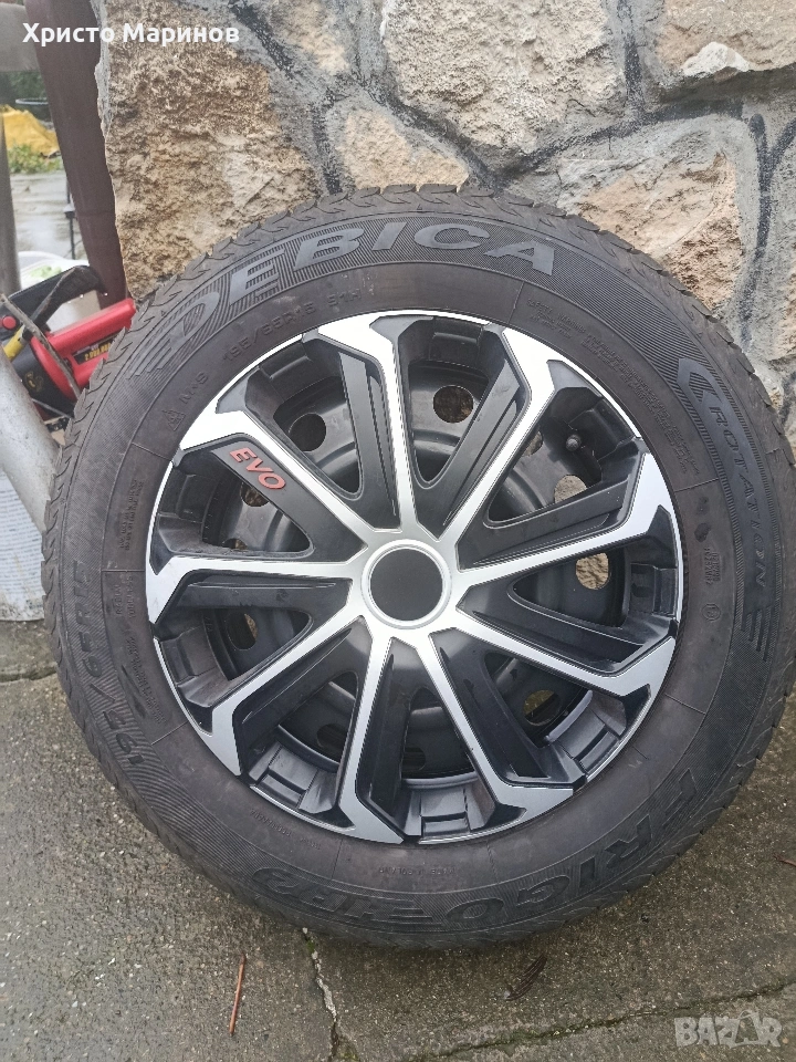 Джанти с гуми за аурис , снимка 1