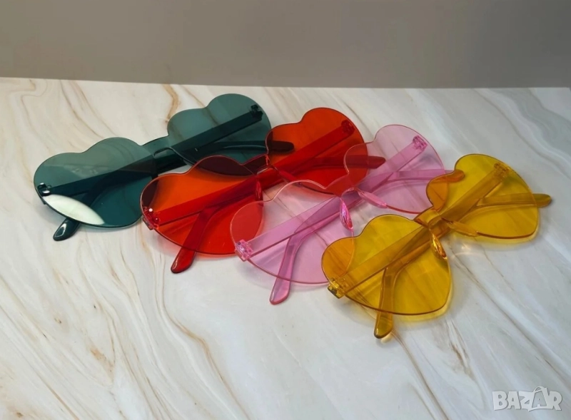 Водоустойчиви дамски очила със стъкла във форма на сърца, снимка 1