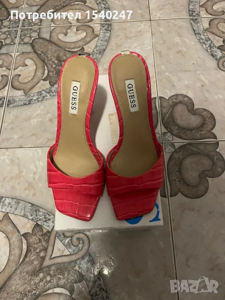 Дамски чехли Guess., снимка 1