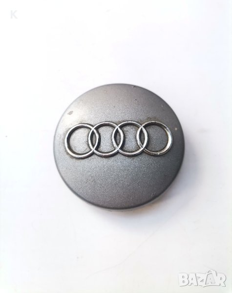 Оригинална капачка за джанта за Audi 4B0601170, снимка 1