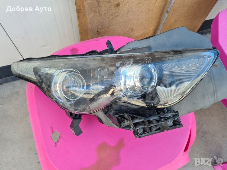 Продавам оборудван десен фар за Infiniti FX., снимка 1