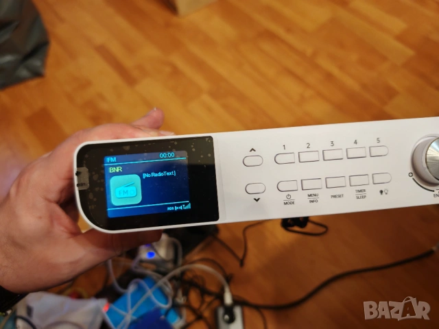 DAB+ цифрово радио LTC Bluetooth FM USB ново, снимка 3 - Радиокасетофони, транзистори - 54128762