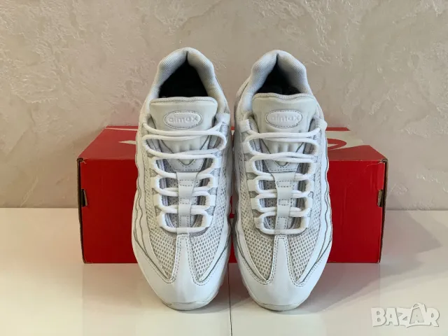 Оригинални дамски маратонки Nike Air Max 95 | 38 номер, снимка 3 - Маратонки - 47534398