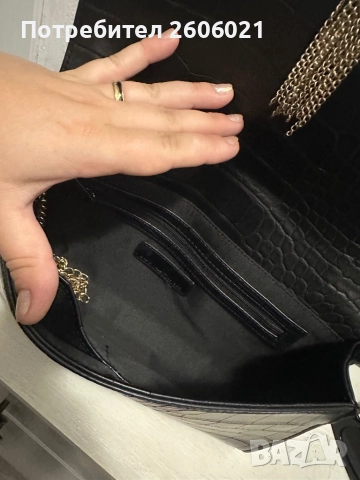 Чанта, Valentino!, снимка 2 - Чанти - 51701994