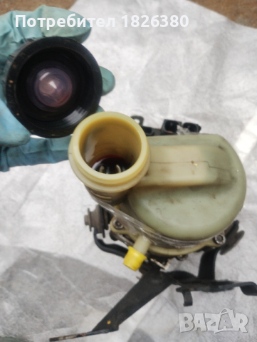 Помпа серво усилвател Рено Дачия , снимка 2 - Части - 44570484