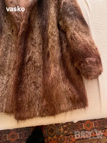 Дамско палто-естествено, снимка 2 - Якета - 49355966