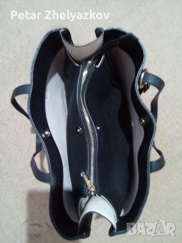 нова елегантна дамска чанта GUESS.