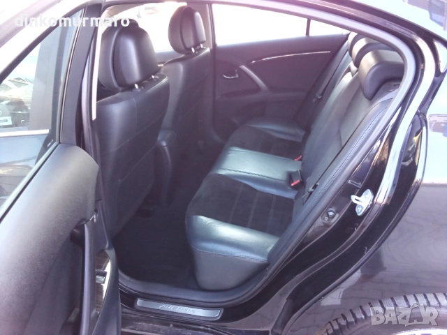 Toyota Avensis 2.0D4D-124kc. FACELIFT, снимка 12 - Автомобили и джипове - 52886666