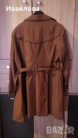 Елегантен дамски костюм, снимка 4 - Костюми - 44355531