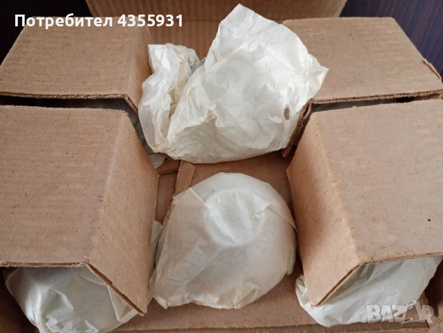 Неупотребяван стар български порцелан сервиз за чай златен кант , снимка 9 - Антикварни и старинни предмети - 52229055