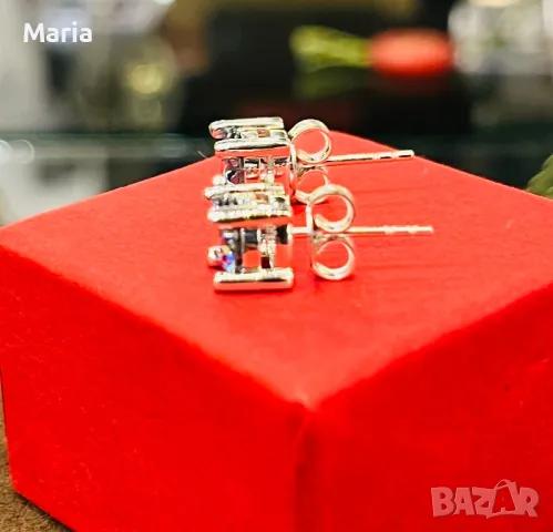 Чисто нови обеци от бяло злато и мойсанит, снимка 7 - Обеци - 47676403