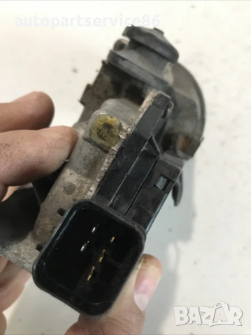 Мотор за предни чистачки за KIA Cerato 1.5 CRDi (2004) 98110-2F000, снимка 2 - Части - 53255886