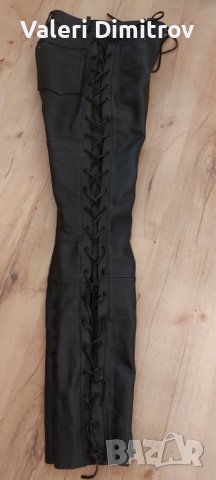 дамски рокерски (металски) панталон с вьрзанки от естествена кожа, снимка 2 - Панталони - 37327317