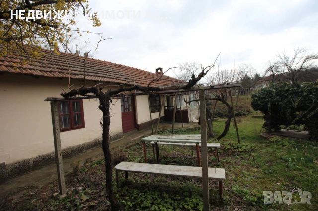 къща в кв. Долапите, 82000 евро, снимка 16 - Къщи - 53922634