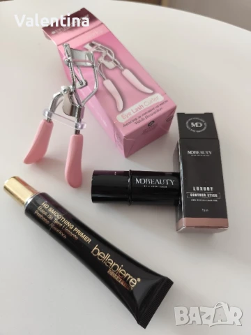 Комплект козметика за лице, снимка 2 - Декоративна козметика - 50584587