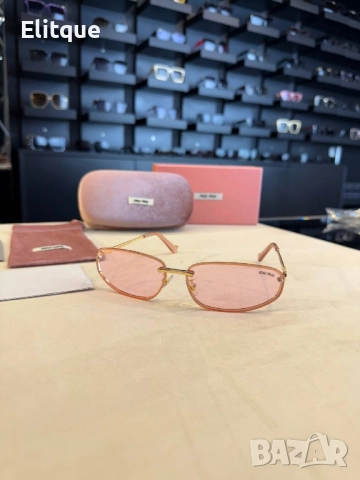 очила с черен обикновен калъф и Ув защита prada gucci miu miu , снимка 13 - Слънчеви и диоптрични очила - 52509061