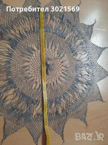 Ръчно плетено мельо, снимка 3 - Покривки за маси - 49164801