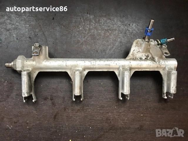 Горивна рейка за Opel Vectra C 2.2 бензин с директно впръскване (2004) 55351030