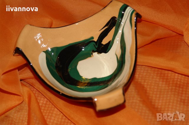 Керамична бонбониера, снимка 2 - Антикварни и старинни предмети - 30013808