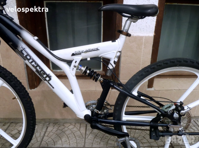 ТОРЕК ! 26 цола ! "мека" рамка ! Диск ! 27 скорости Деоре ! Германия!, снимка 6 - Велосипеди - 54205154