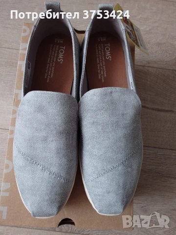 Дамски еспадрили TOMS , снимка 2 - Дамски ежедневни обувки - 51277405