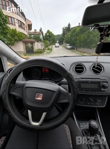 Seat Ibiza 2010, снимка 4 - Автомобили и джипове - 56112605