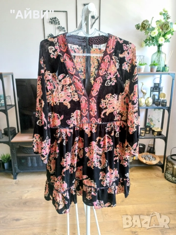 ZARA Прекрасна нова рокля, снимка 6 - Рокли - 51667348