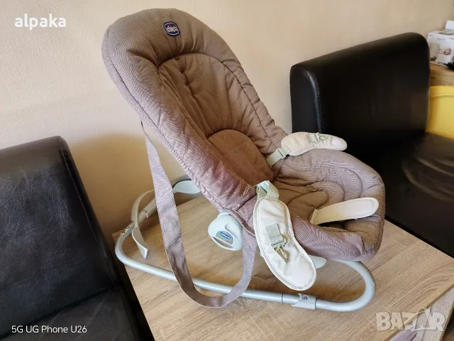 Бебешки шезлонг Chicco (0-9 кг) – отлично състояние, цвят капучино / таупе, снимка 3 - Детски шезлонги - 56056598