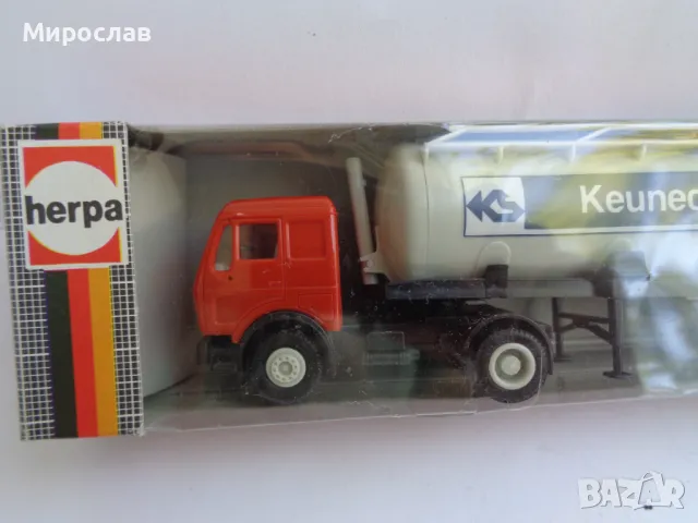 HERPA H0 1/87 КАМИОН MERCEDES BENZ ЦИСТЕРНА МОДЕЛ КОЛИЧКА, снимка 3 - Колекции - 47293234