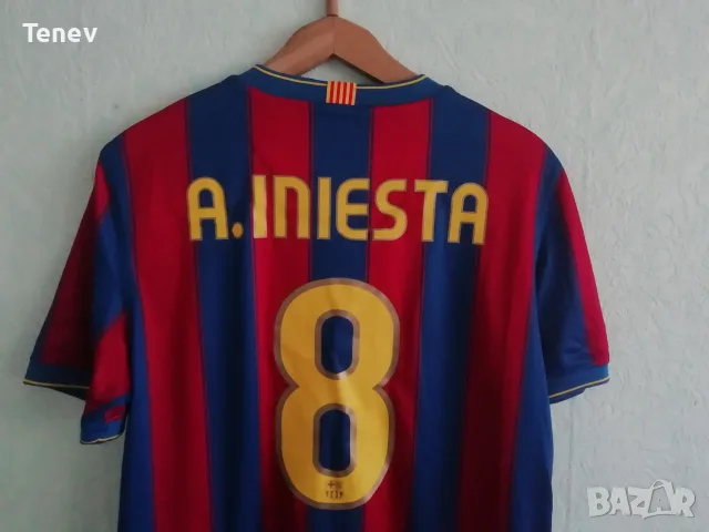 Barcelona Iniesta Nike 2009-2010 оригинална фланелка тениска Барселона Иниеста , снимка 3 - Тениски - 41659491