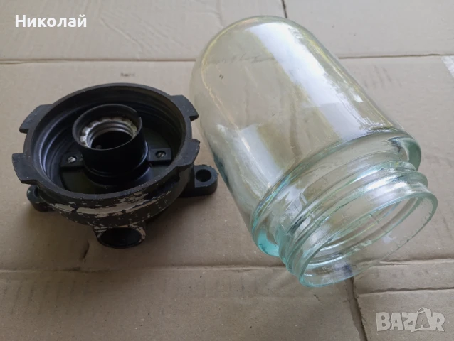 Влагозащитена лампа от соца , снимка 3 - Антикварни и старинни предмети - 51098395