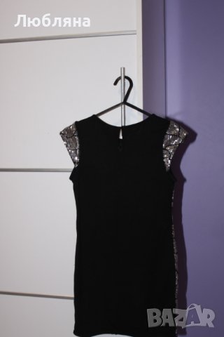 Детски Рокли, снимка 4 - Детски рокли и поли - 42089429