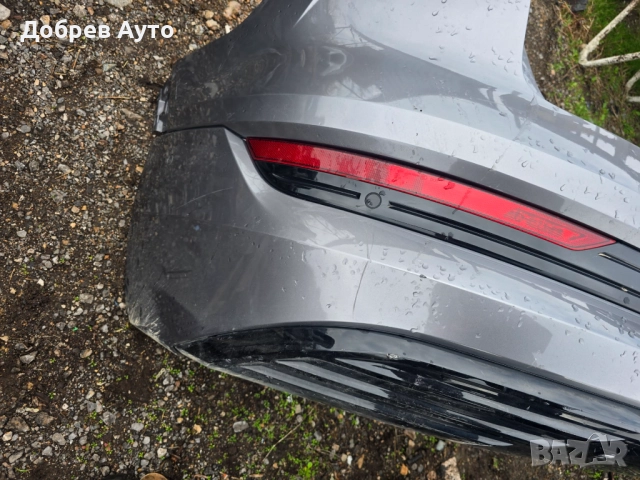 Задна оборудвана броня за Audi E-Tron , снимка 3 - Части - 52349735