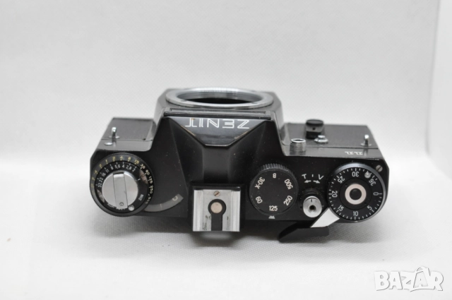 Два фотоапарата Зенит, Zenit, снимка 12 - Фотоапарати - 52390469