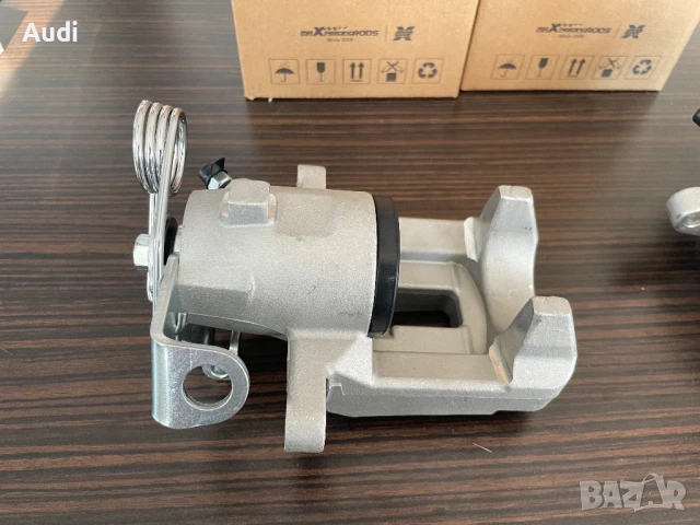 НОВИ Задни спирачни апарати Audi A3 Golf 4 Seat Leon Skoda Octaviа Спирачен апарат AudiA3 Golf4, снимка 8 - Части - 51173142