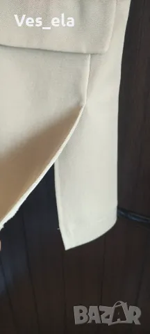 светло бежаво дълго сако с двуредово закопчаване , снимка 3 - Сака - 47368335