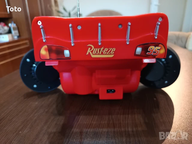 Радио и СД във форма на Mc Queen от филма" Колите"., снимка 8 - Аудиосистеми - 50907808