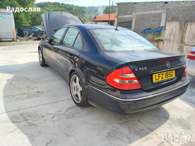 Мерцедес W211 E 320 CDI 224 коня На Части седан елеганс АМГ пакет, снимка 5 - Автомобили и джипове - 50937688
