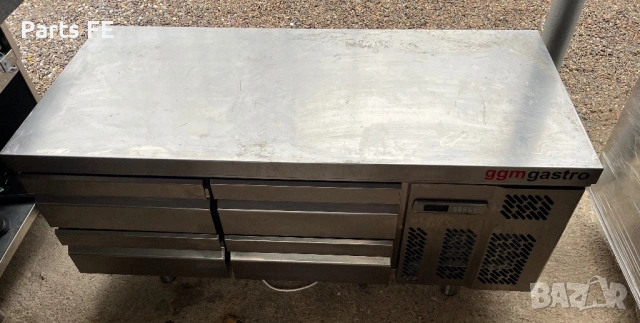 Хладилна маса база професионална 4 чекмеджета profesionalna hladilna masa baza , снимка 2 - Обзавеждане на кухня - 53054089