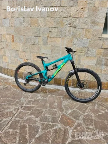 Santa cruz nomad 