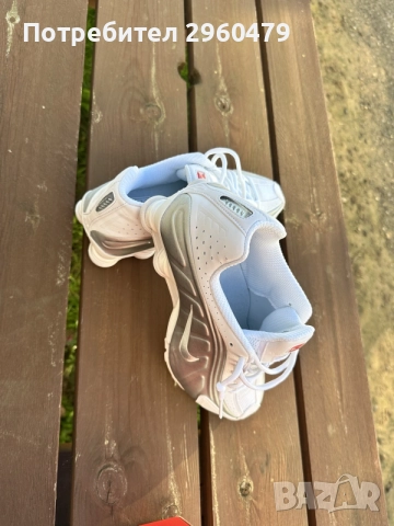 Nike Shox R4 Novi, снимка 3 - Спортни обувки - 56539798