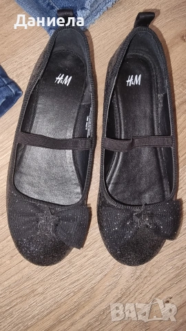 4 чифта обувки 31 и 32н + 2 чифта дънки 128, снимка 2 - Детски обувки - 53925474