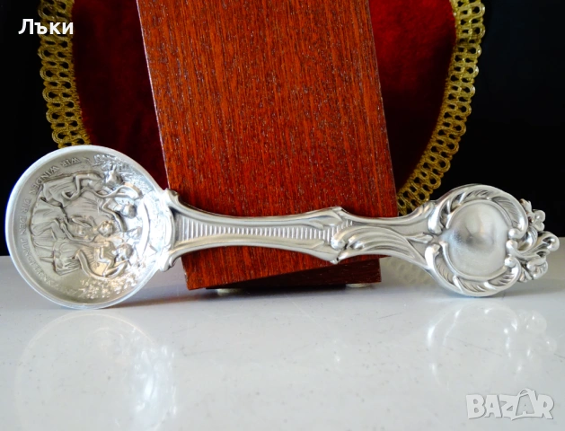 Калаена лъжица с картина Булка и шаферки,барок. 