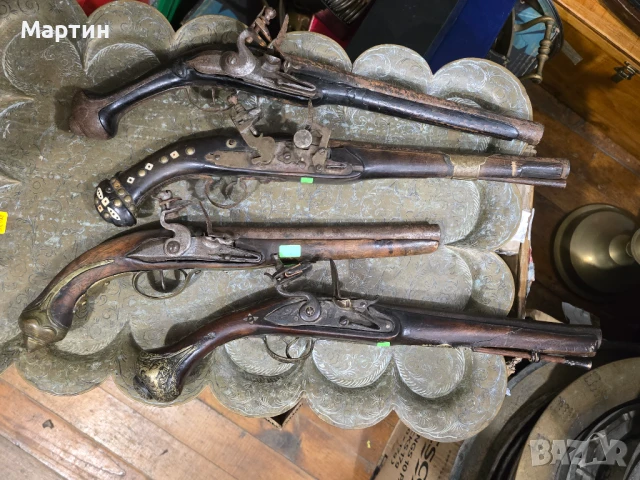 Античен кремъчен пистолет – ръчна изработка, 18–19 век Цена: 2200 лв.  Продавам старинен кремъчен пи