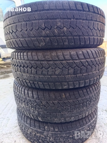 235/65 R17 