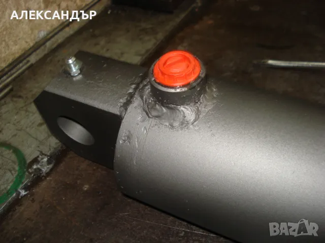 хидравличен цилиндър Ф80, снимка 3 - Други машини и части - 50072831